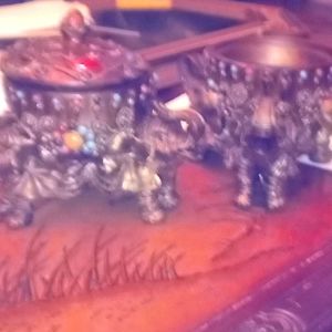 Pair of Vintage figurines 3 triumphant elephants carrying a fruit bowl